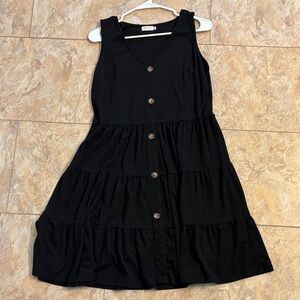 Black Sleeveless Button-Down Dress
